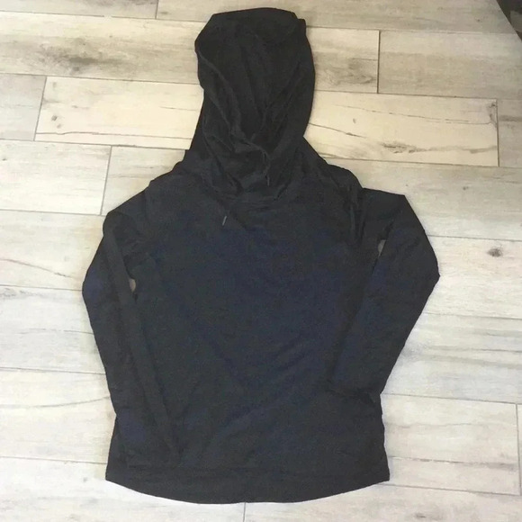 Zella hooded top with mesh inserts - Picture 1 of 6